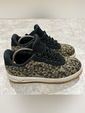 Nike Lunar Force 1 Duckboot Low in Canteen Green, Black & Gum